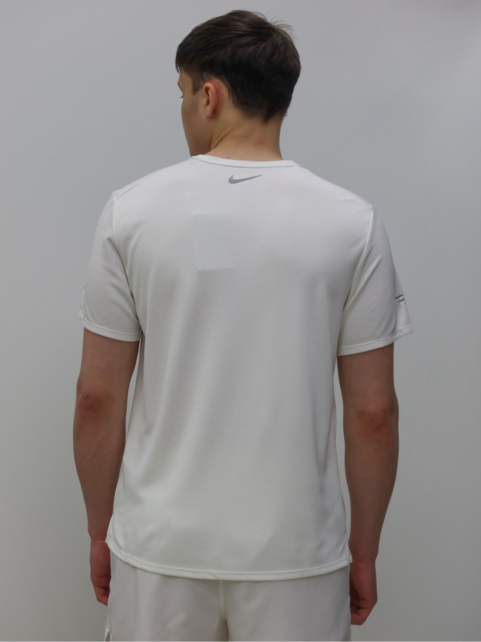ФУТБОЛКА M NK DF UV MILER FLASH SS