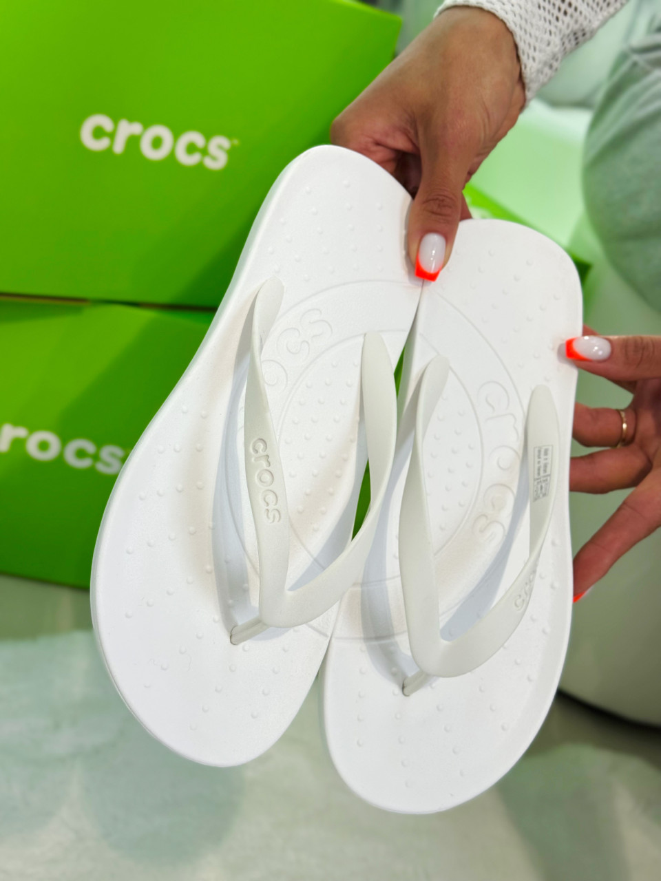 В'ЄТНАМКИ Crocs Flip Whi