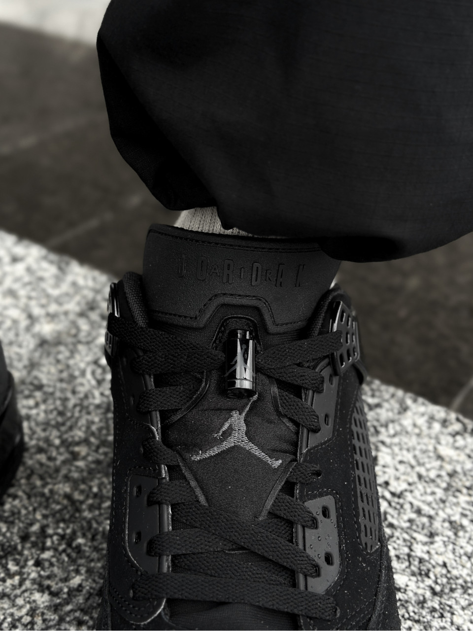 КРОСІВКИ JORDAN SPIZIKE LOW