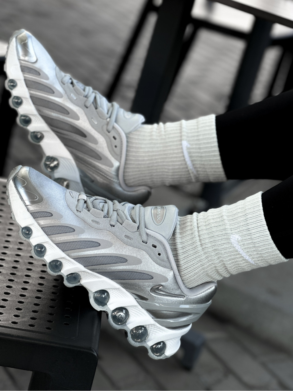 КРОСІВКИ W AIR MAX DN8