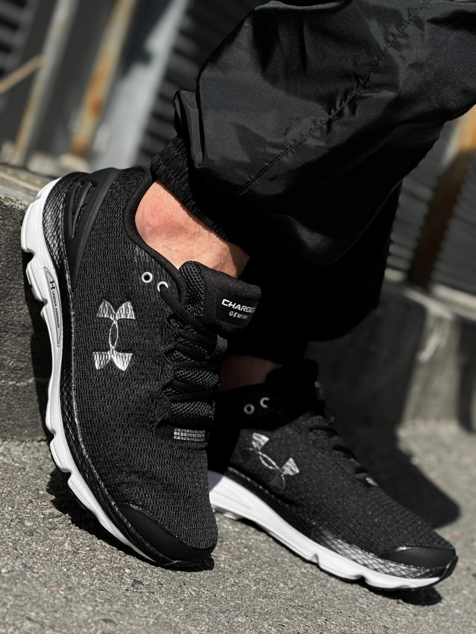 КРОСІВКИ Under Armour Charged Gemini