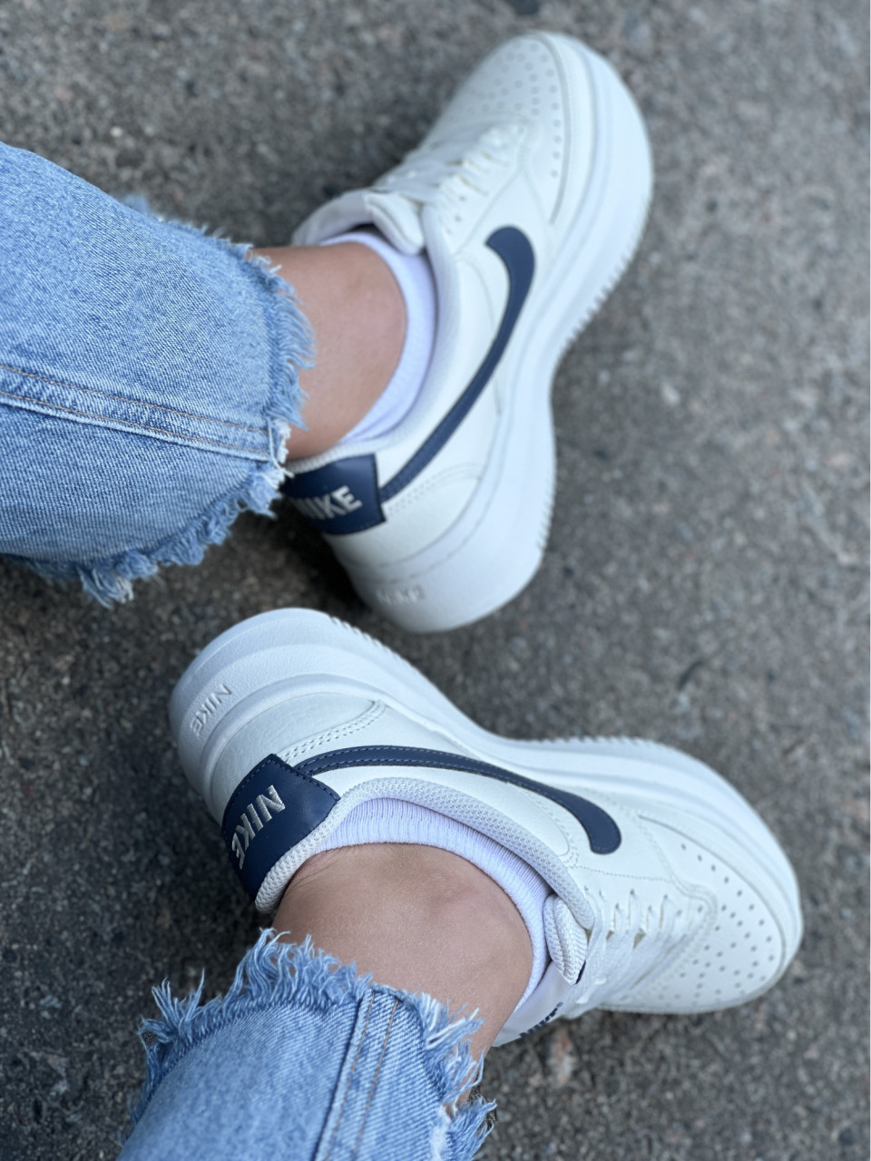КРОСІВКИ W NIKE COURT VISION ALTA LTR