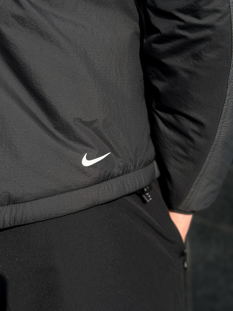 КУРТКА M NK THFIT PRIMALOFT TRAIL JKT