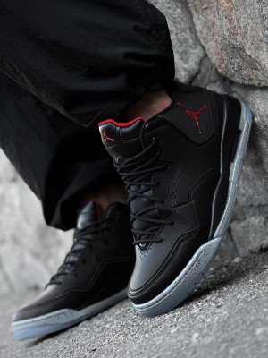 КРОСІВКИ JORDAN COURTSIDE 23