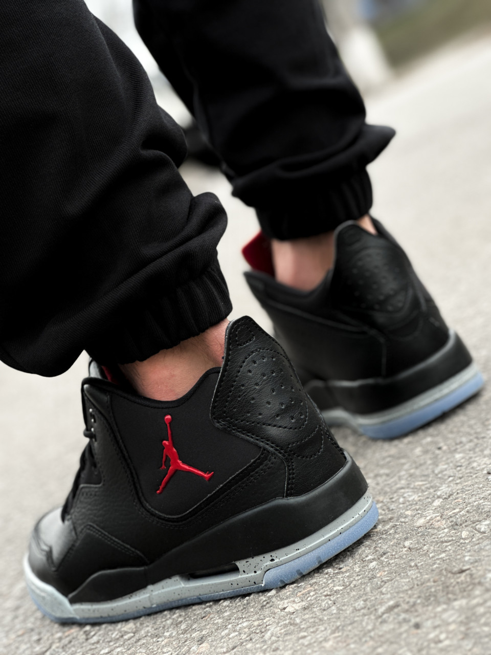 КРОСІВКИ JORDAN COURTSIDE 23