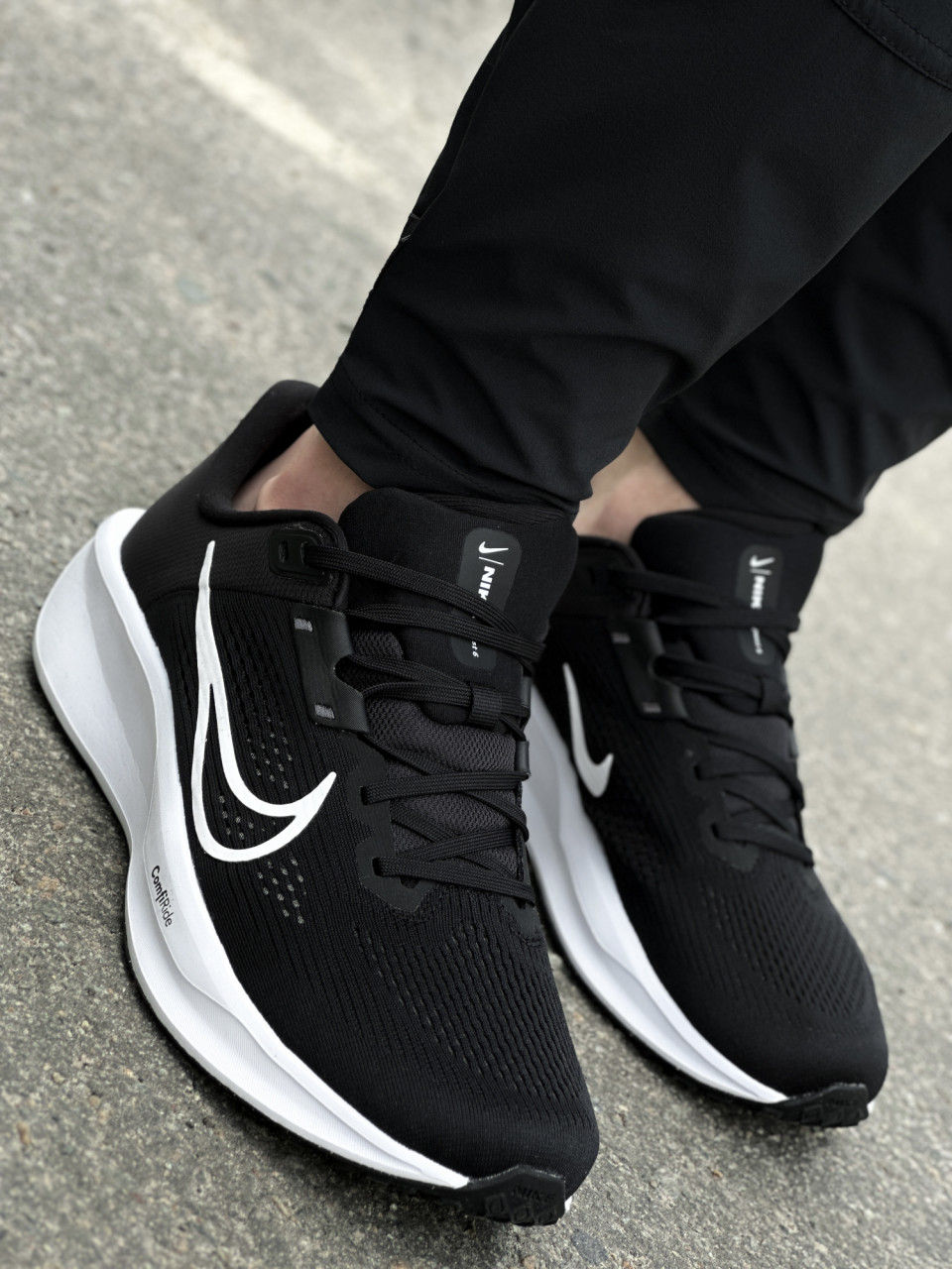 КРОСІВКИ NIKE QUEST 6