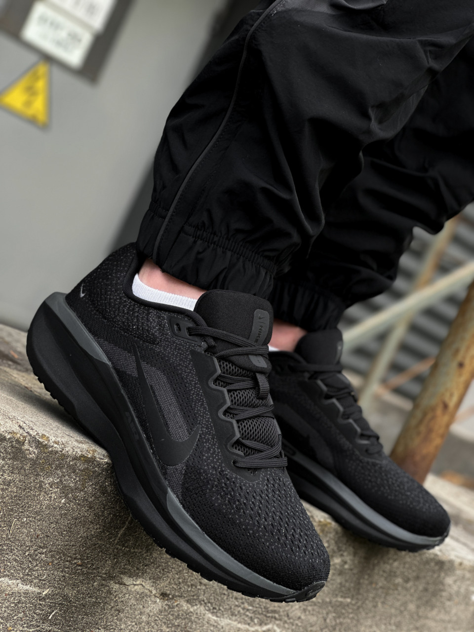 КРОСІВКИ NIKE AIR WINFLO 11