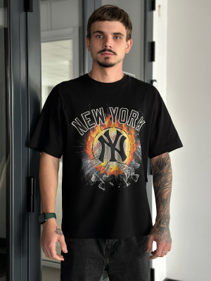 ФУТБОЛКА NEW YORK YANKEES POINT LINE