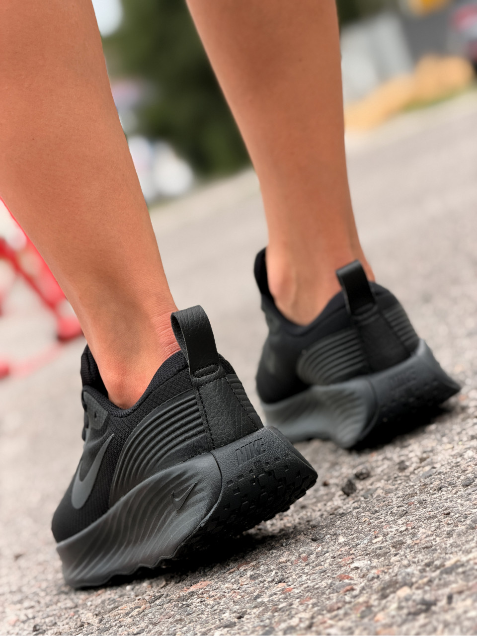 КРОСІВКИ W NIKE PROMINA