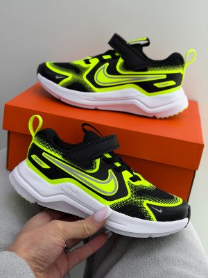 КРОСІВКИ NIKE COSMIC RUNNER (PSV)