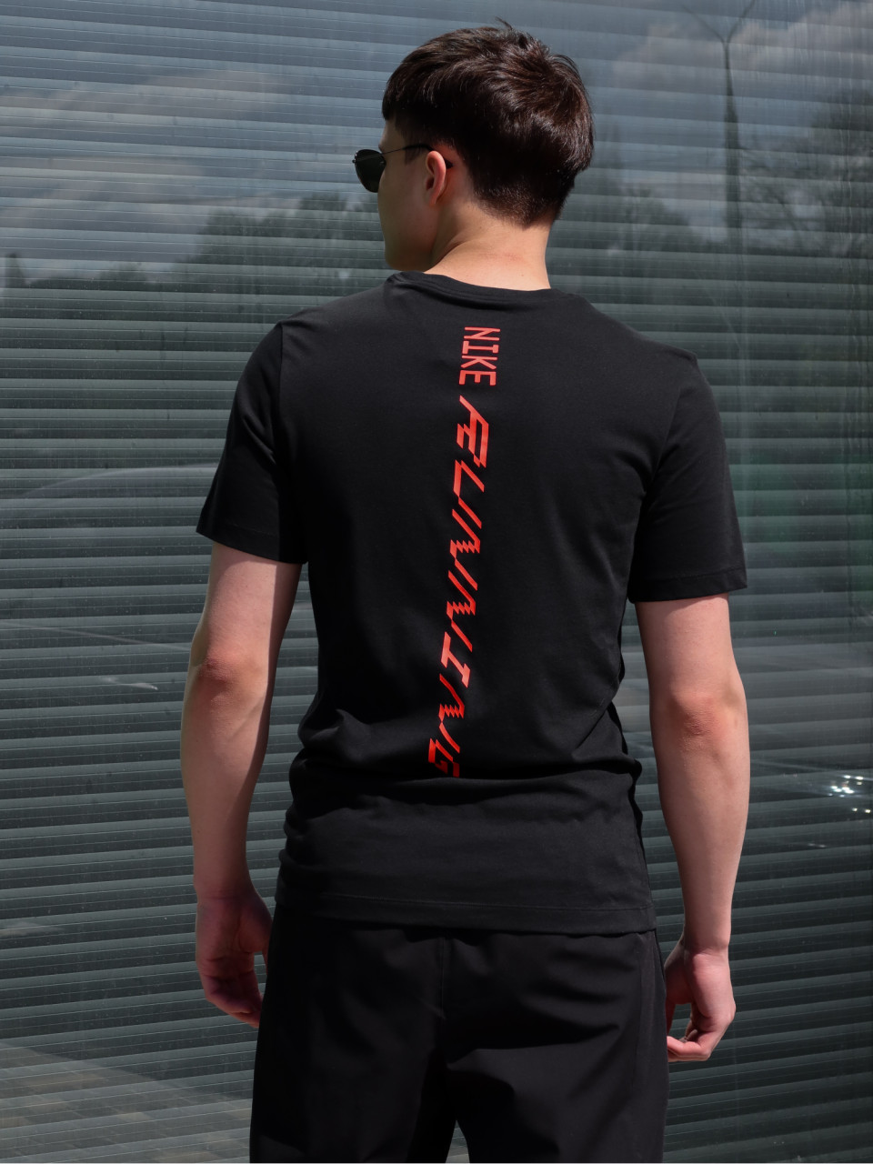 ФУТБОЛКА M NK DF TEE STD AEROSWIFT GFX