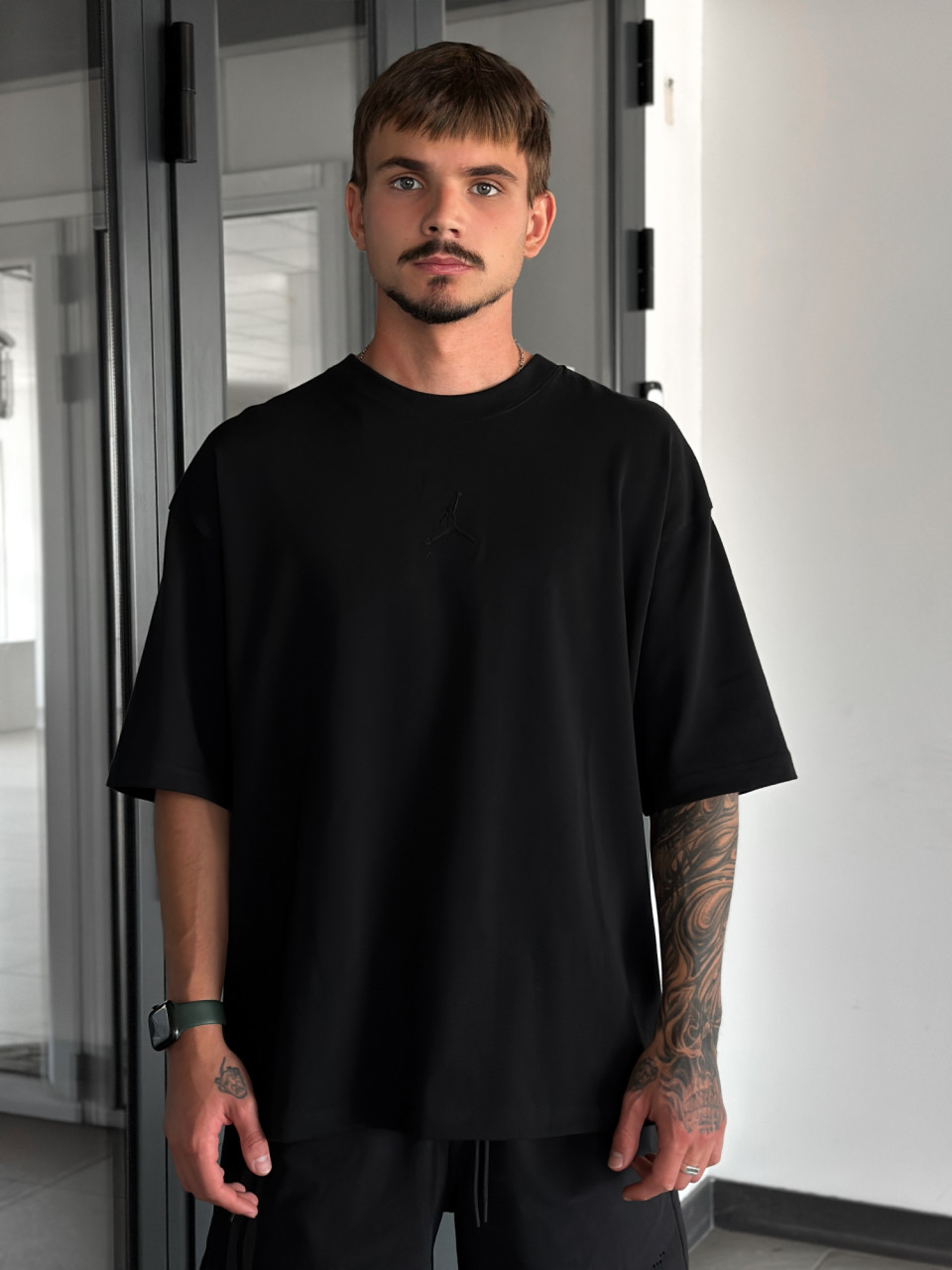 ФУТБОЛКА M J FLT ESS OVSZ SS CREW