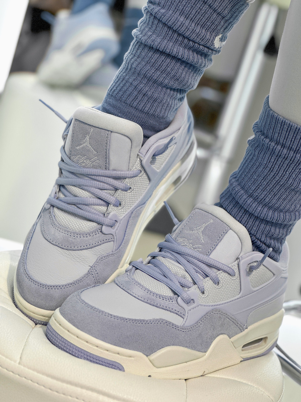 КРОСІВКИ WMNS AIR JORDAN 4 RM