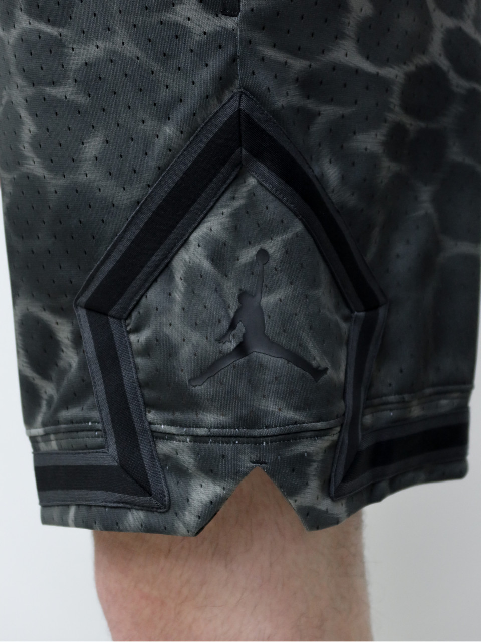 ШОРТИ M J DF SPT AOP DMND SHORT
