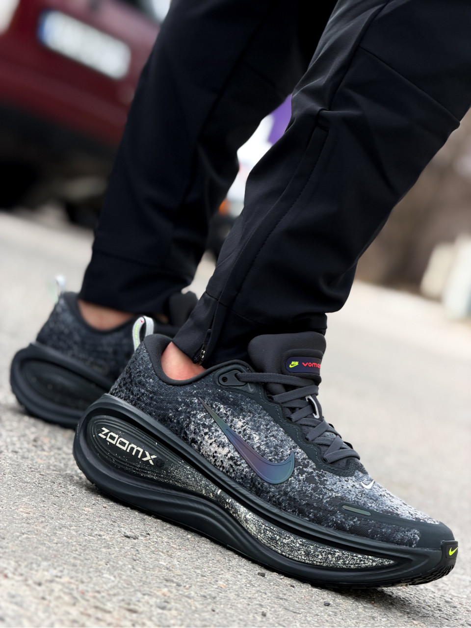КРОСІВКИ NIKE VOMERO PLUS