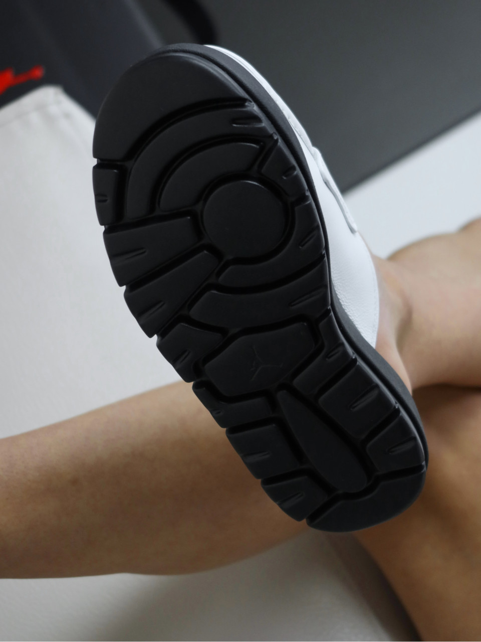 МЮЛІ WMNS AIR JORDAN MULE