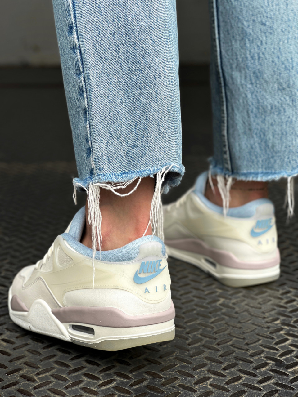 КРОСІВКИ AIR JORDAN 4 RM (GS)