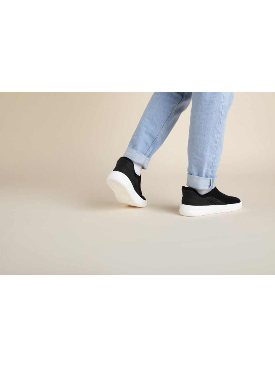 КРОСІВКИ No Hands Slip On M Blk