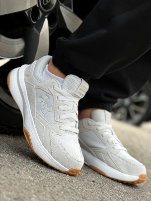 Кросівки/UA W Edge SUEDE