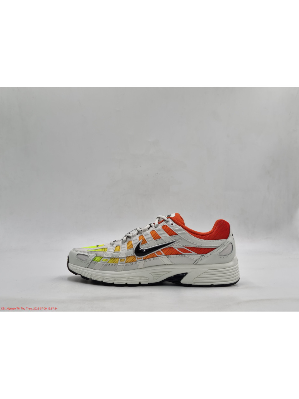 КРОСІВКИ NIKE P-6000