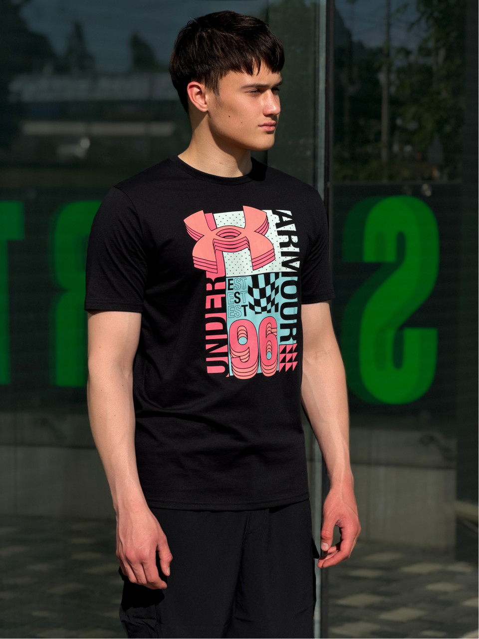 Футболка/UA M LOGO COLLAGE SS
