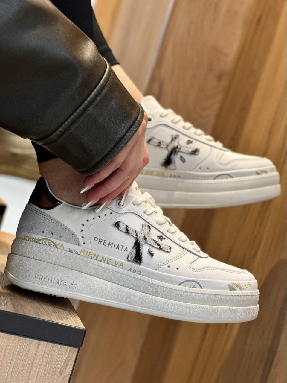 КРОСІВКИ Premiata 'Micol 7035'