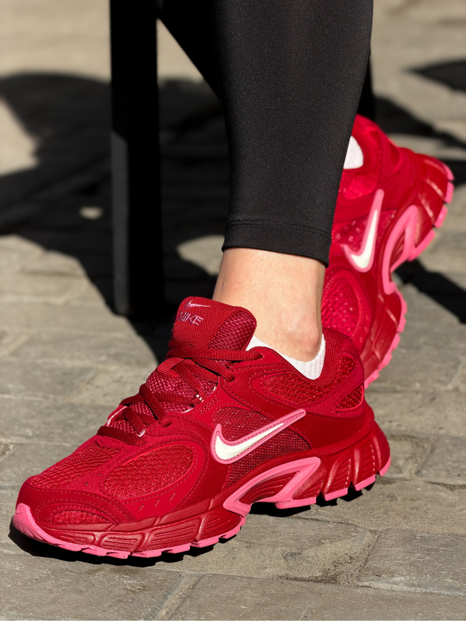 КРОСІВКИ W NIKE V5 RNR