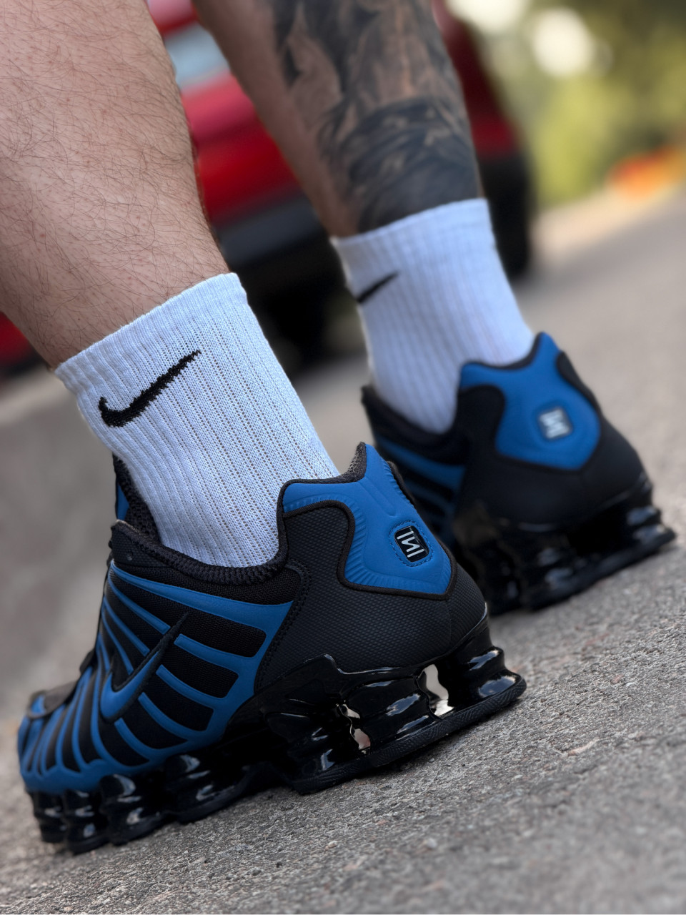КРОСІВКИ NIKE SHOX TL