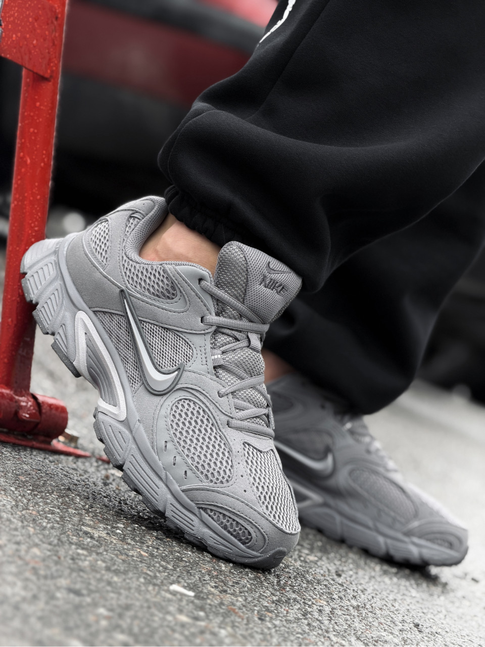 КРОСІВКИ NIKE V5 RNR