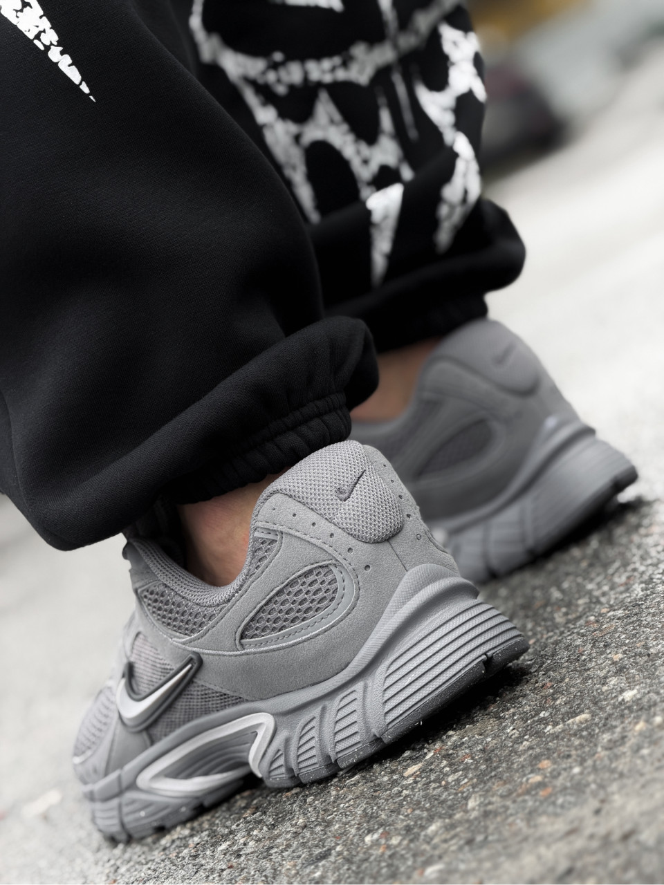 КРОСІВКИ NIKE V5 RNR