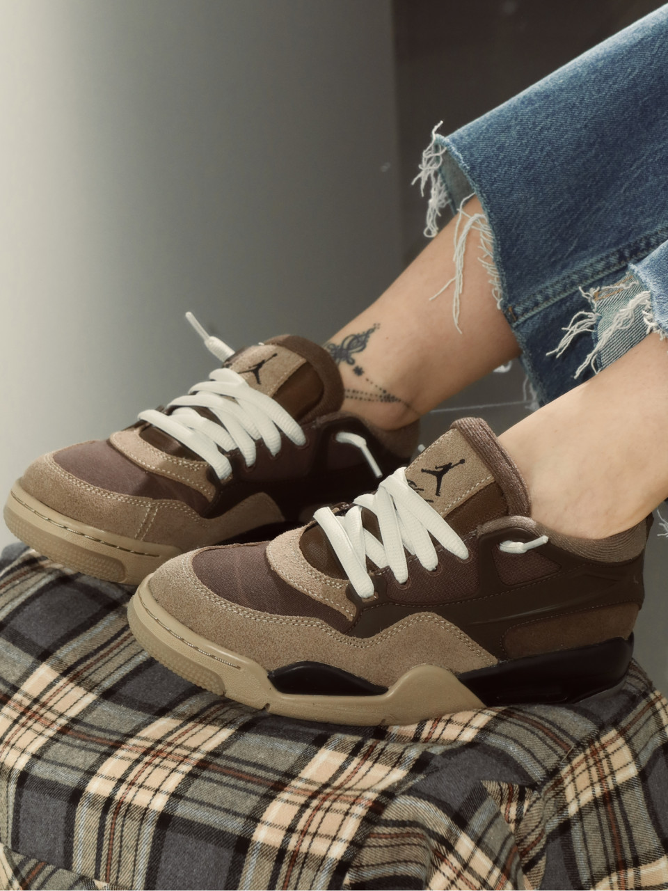 КРОСІВКИ AIR JORDAN 4 RM (GS)