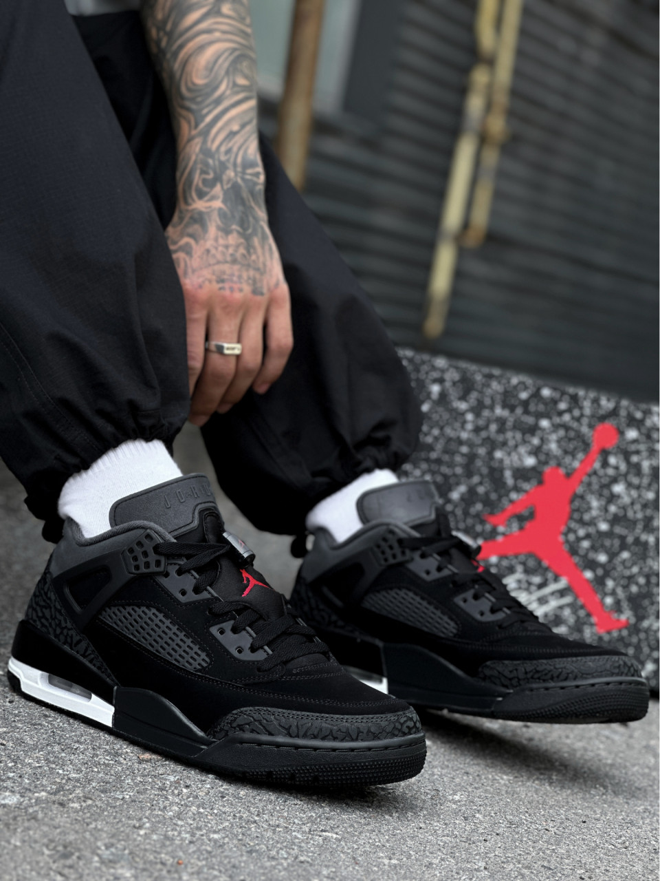 КРОСІВКИ JORDAN SPIZIKE LOW