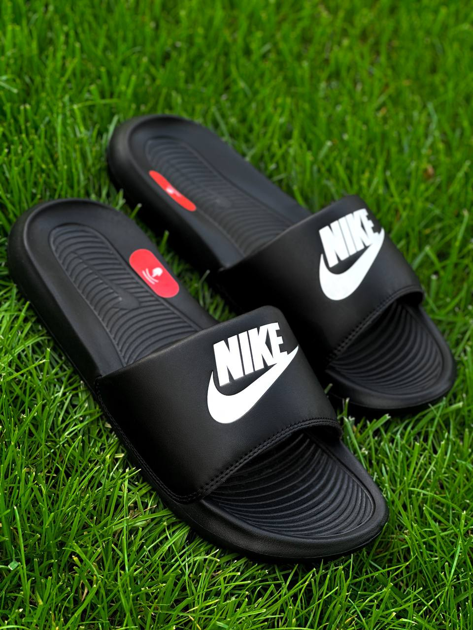КАПЦІ W NIKE VICTORI ONE SLIDE