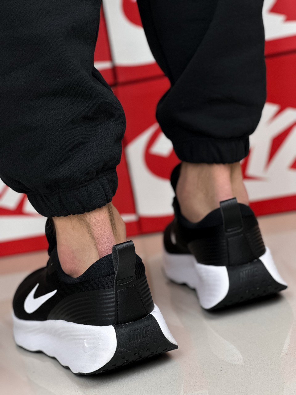 КРОСІВКИ M NIKE PROMINA