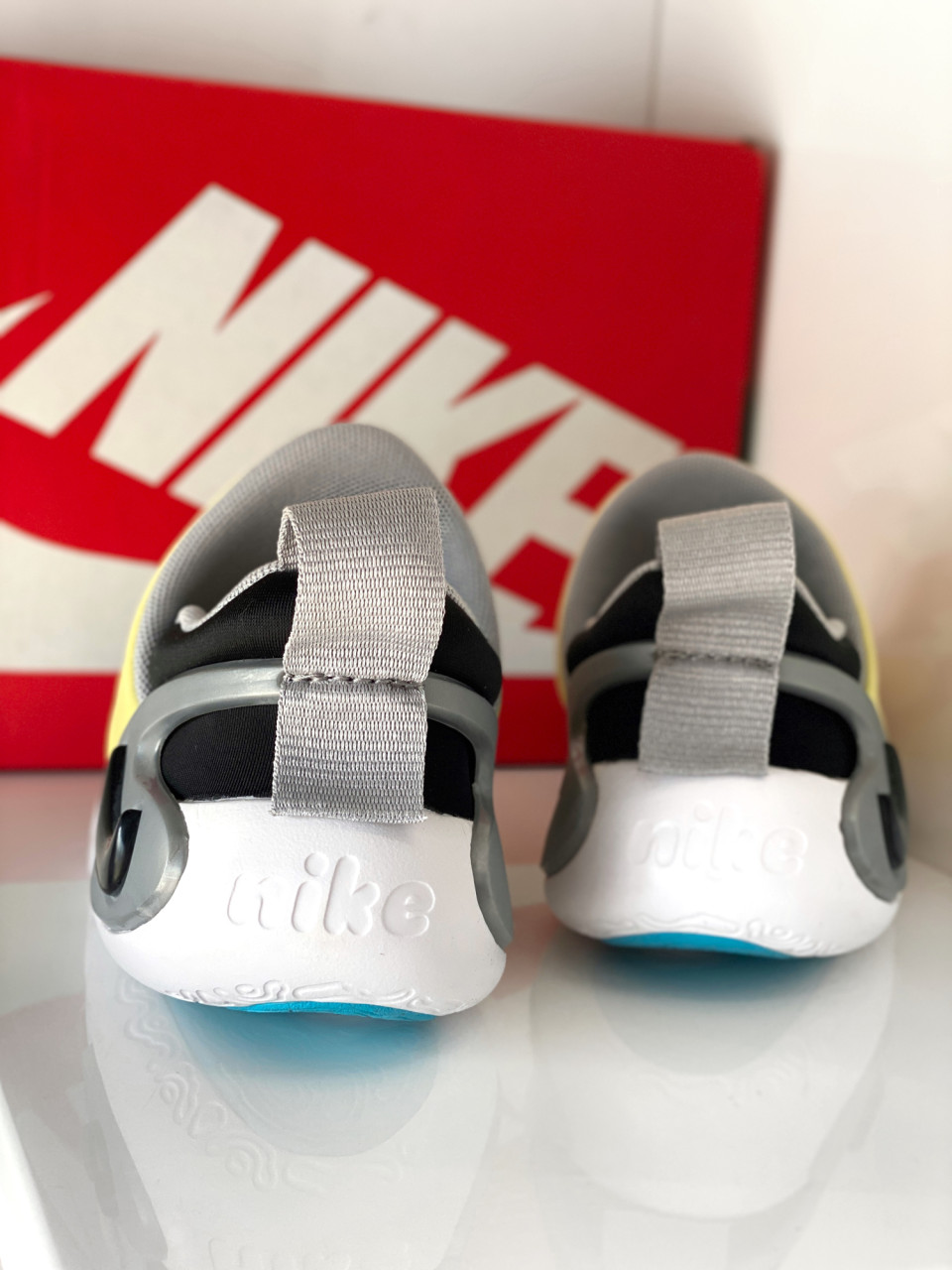 КРОСІВКИ NIKE DYNAMO GO SE (PS)
