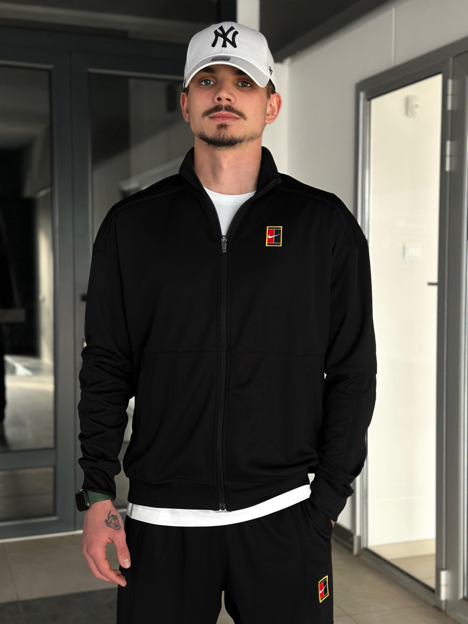 ТОЛСТОВКА M NKCT HERITAGE SUIT JKT