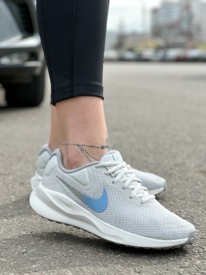 КРОСІВКИ W NIKE REVOLUTION 7
