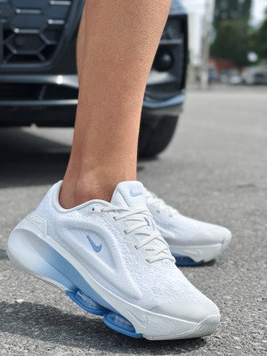КРОСІВКИ W NIKE VERSAIR
