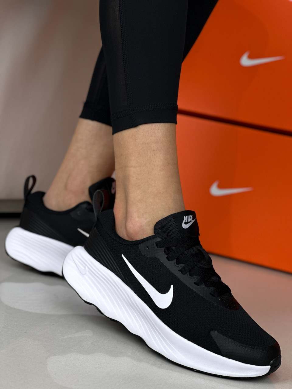 КРОСІВКИ W NIKE PROMINA